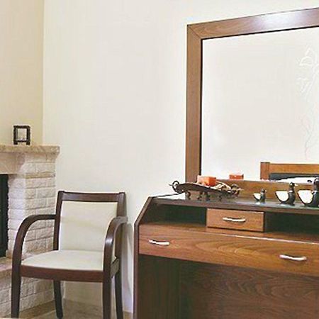 Hotel Galaxias Káto Loutrákion المظهر الخارجي الصورة