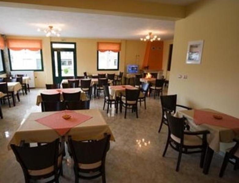 Hotel Galaxias Káto Loutrákion المظهر الخارجي الصورة