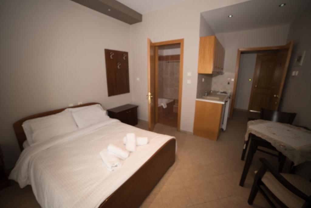 Hotel Galaxias Káto Loutrákion المظهر الخارجي الصورة