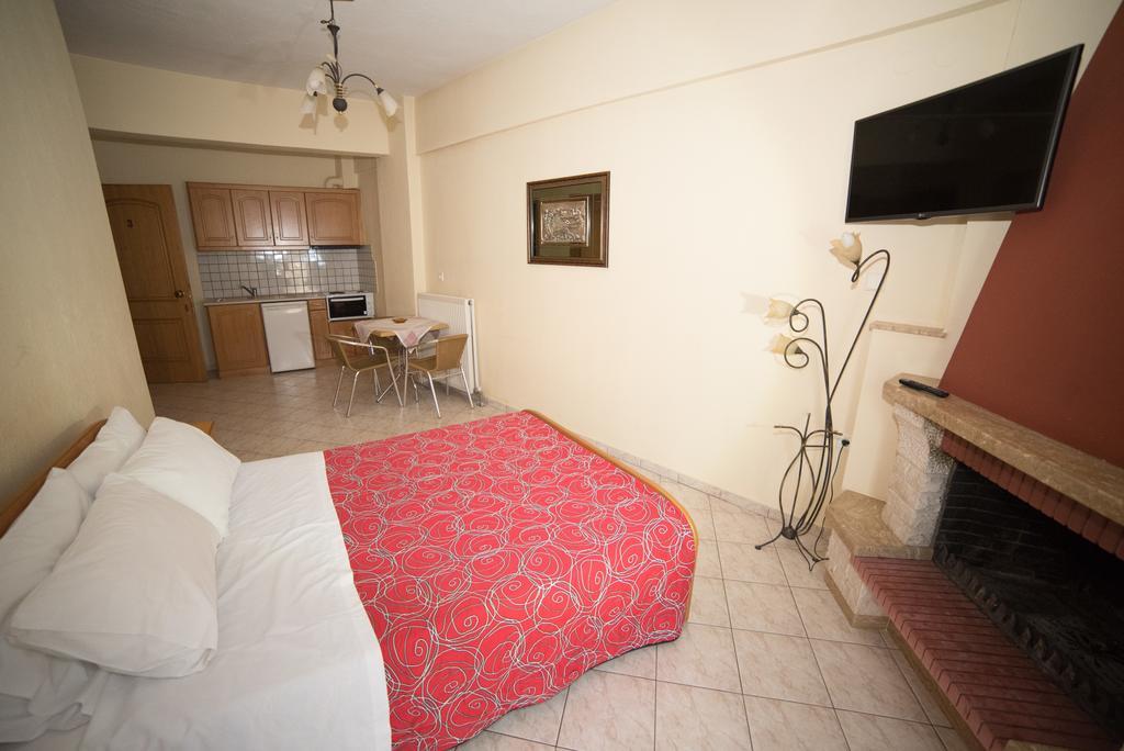 Hotel Galaxias Káto Loutrákion المظهر الخارجي الصورة