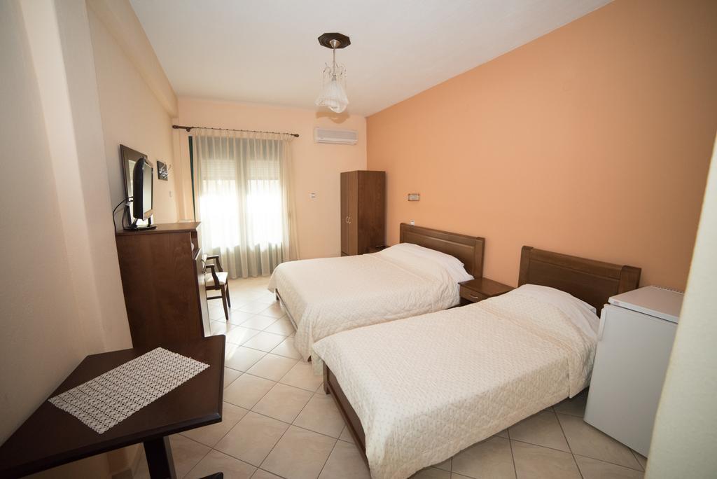 Hotel Galaxias Káto Loutrákion المظهر الخارجي الصورة