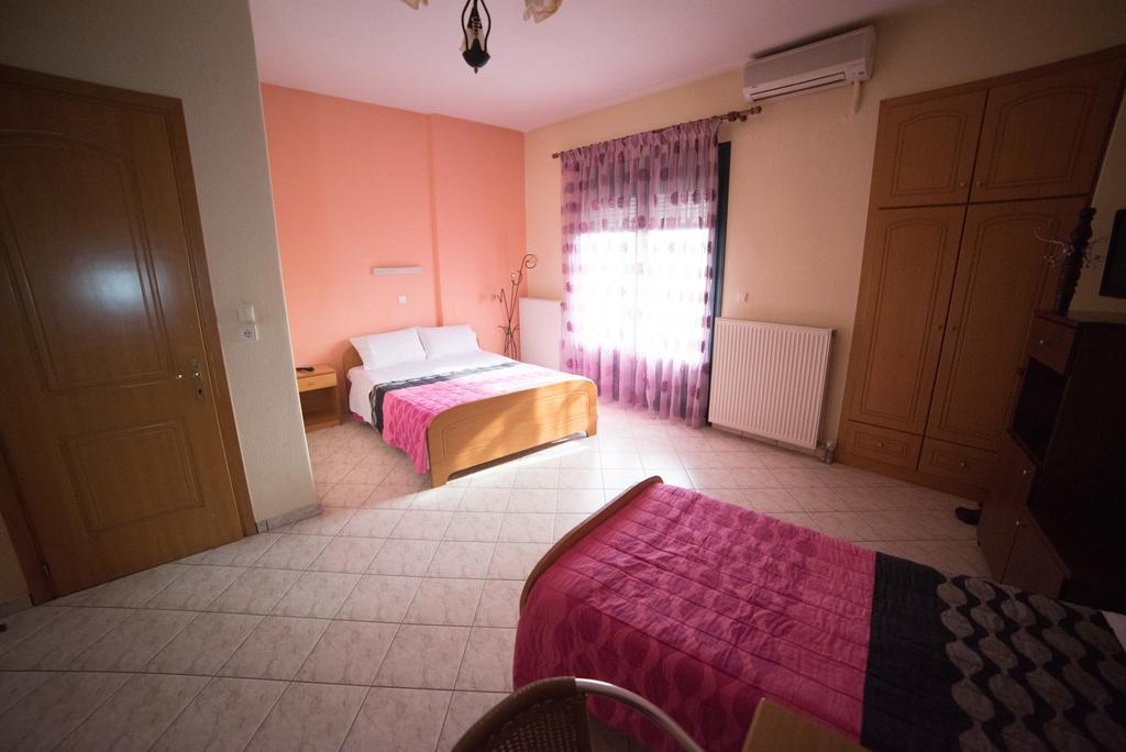 Hotel Galaxias Káto Loutrákion المظهر الخارجي الصورة